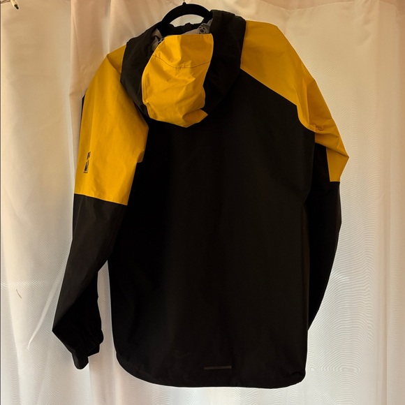 Men’s Adidas Five Ten All-Mountain RAIN.RDY Jacket in Black and Hazy Yellow - Picture 2 of 7